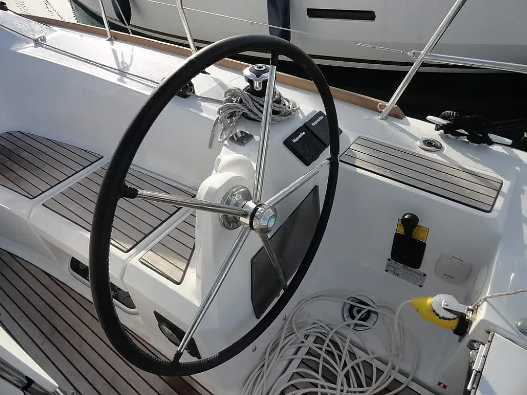 Sun Odyssey 349 - 